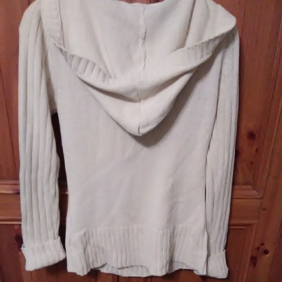 Beep hooded slip on sweater - Picture 2 of 3